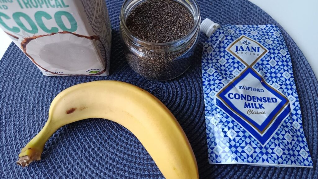 ingredients-Condensed-milk-banana-smoothie